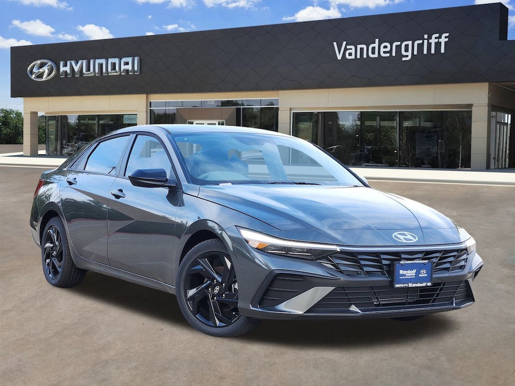 New 2026 Hyundai Elantra SEL Sport Sedan