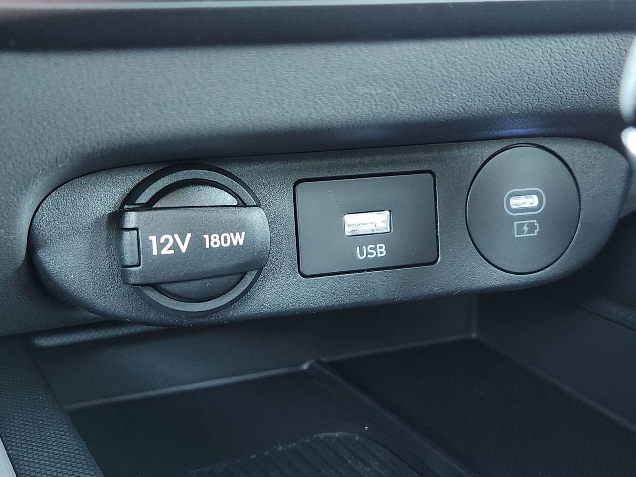 New 2026 Serenity White Hyundai SEL Sport Premium image 17