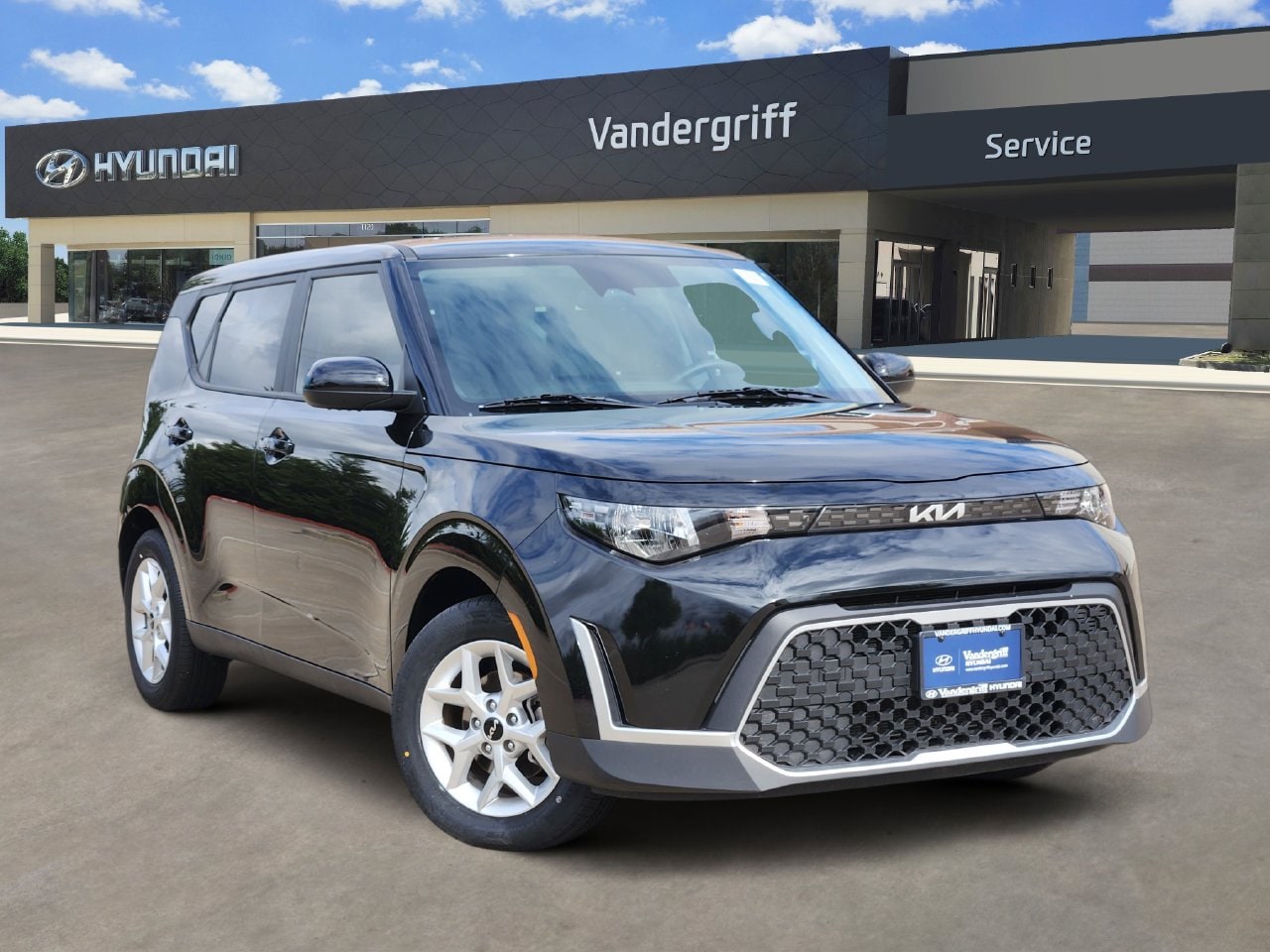 Fusion Black 2025 Kia Soul SUV / Crossover Front-Wheel Drive Continuously Variable Transmission