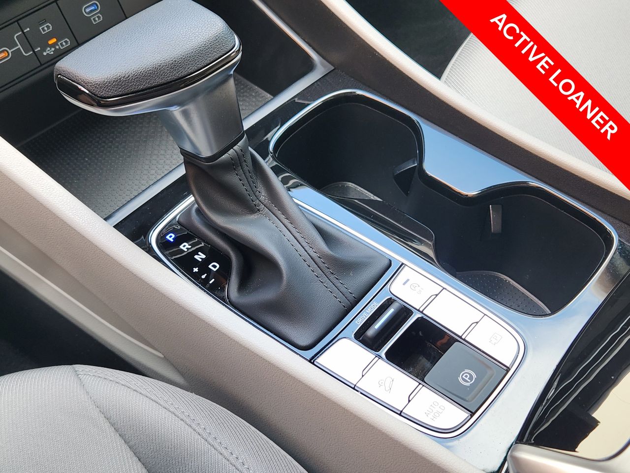 New 2026 W6H White Hyundai SEL FWD image 19