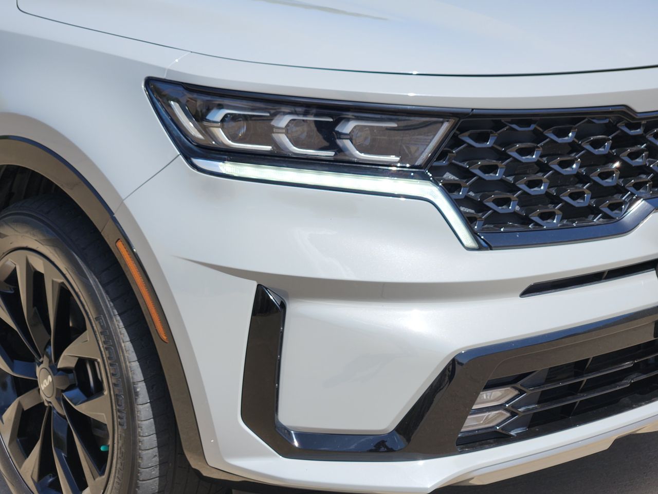 Used 2022 Wolf Gray Kia SX image 5