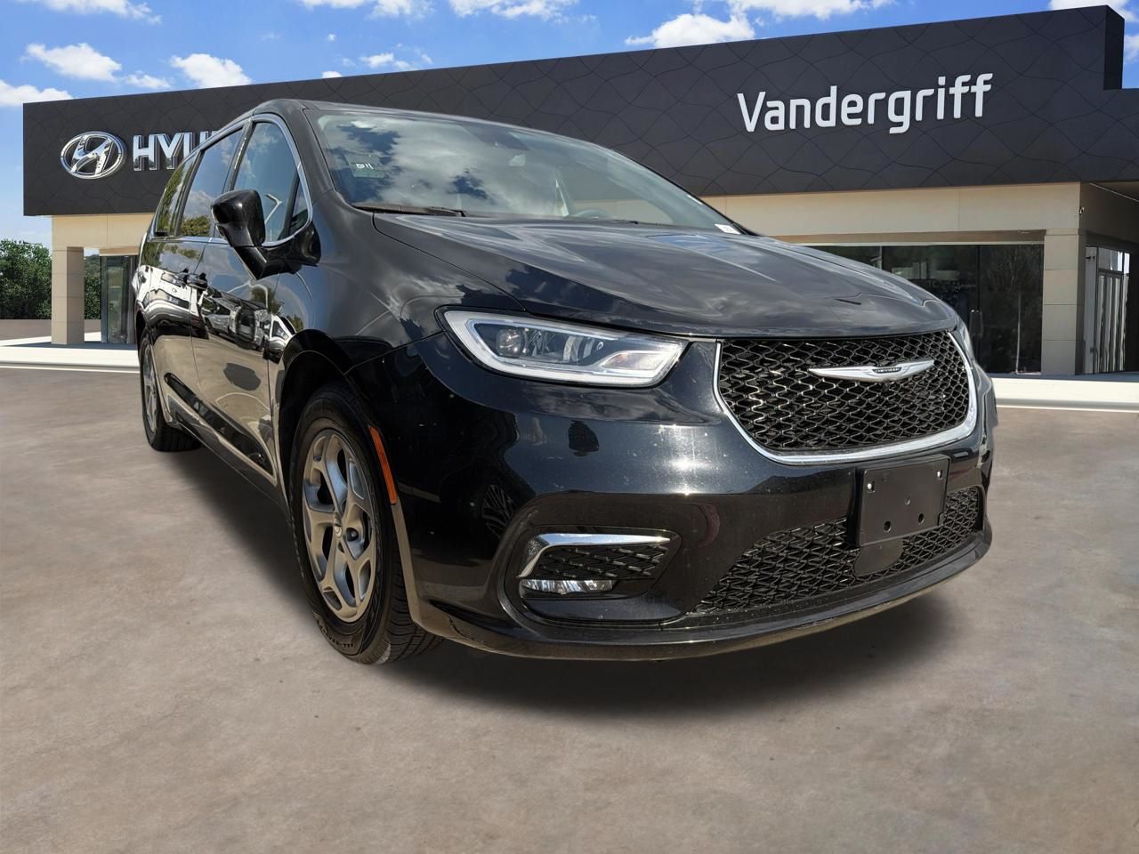 2024 Chrysler Pacifica