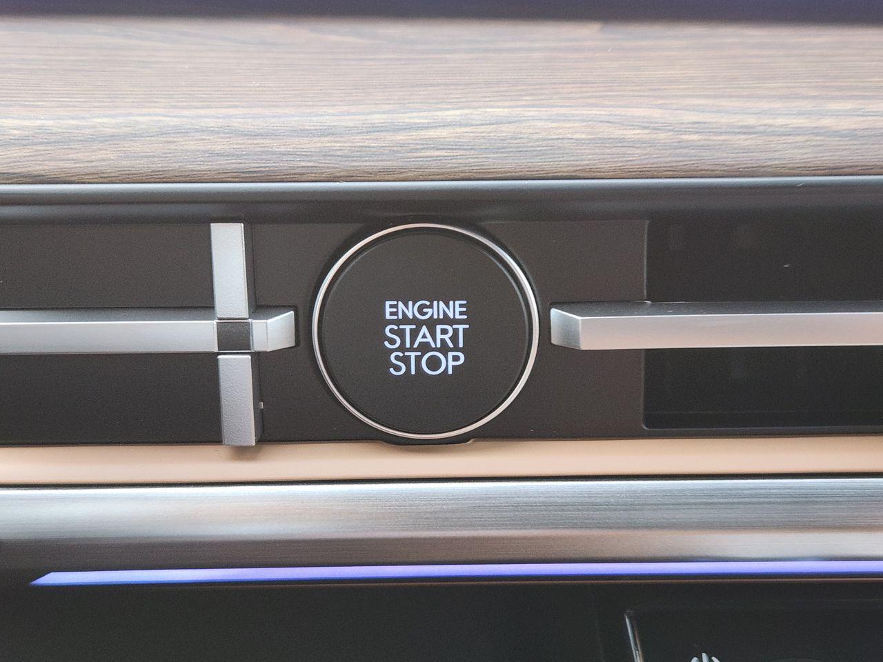 New 2027 Serenity White Hyundai Limited FWD image 16