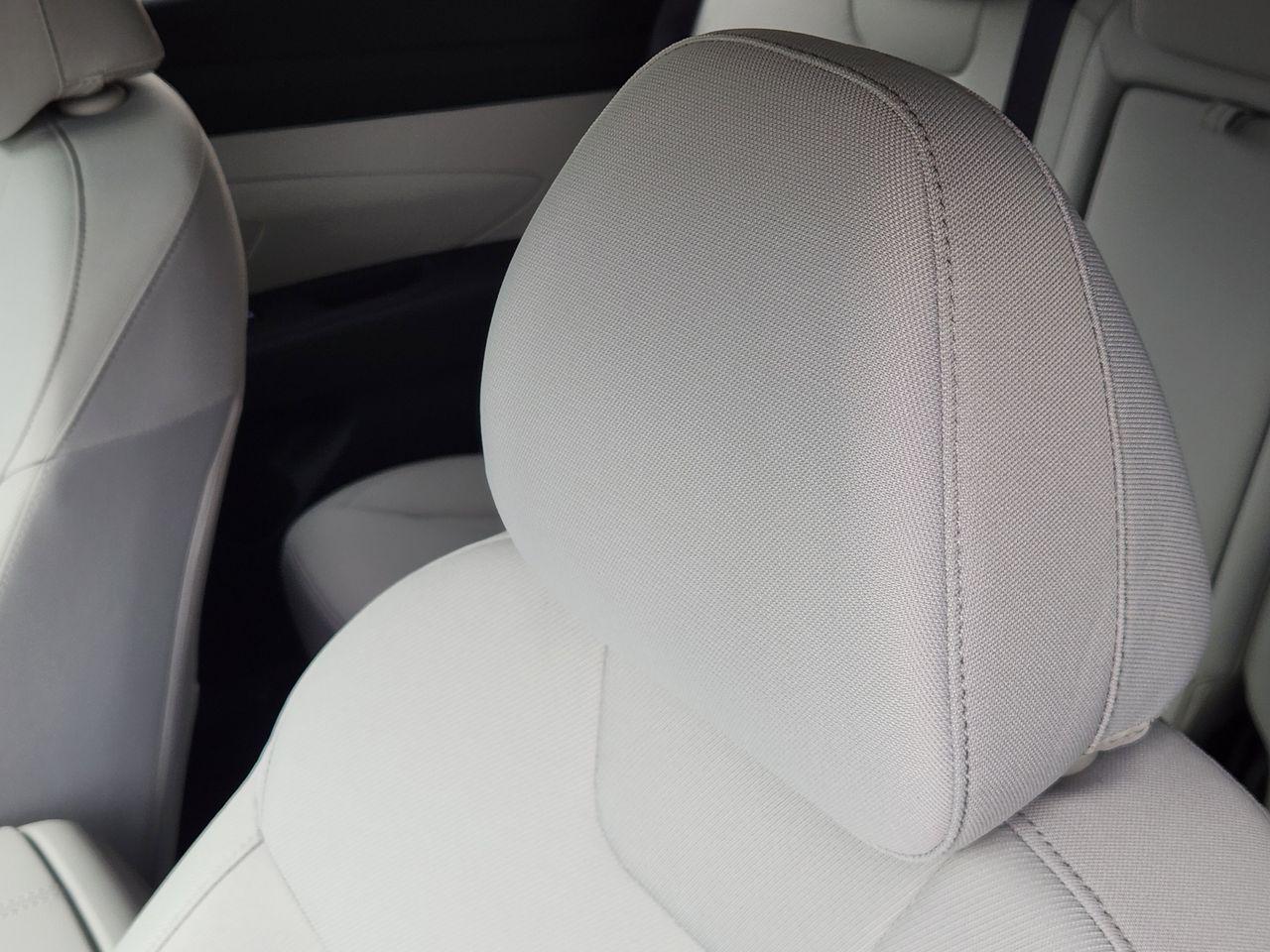 New 2026 TB2 Blue Hyundai SEL FWD image 11