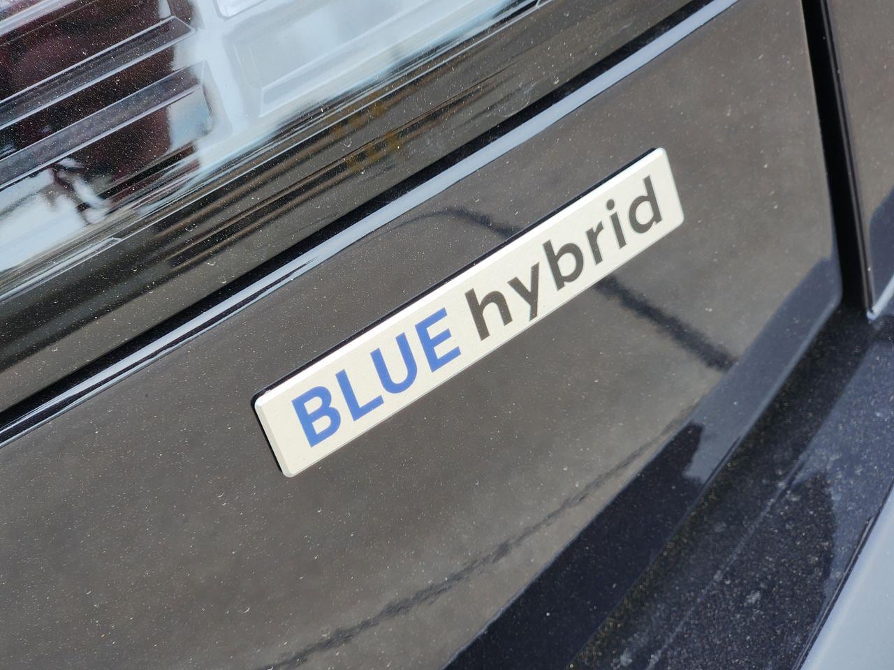 New 2026 Carbon Blue Hyundai Blue image 9