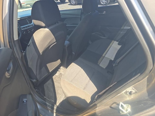 Used 2022 Forge Gray Hyundai SEL image 18