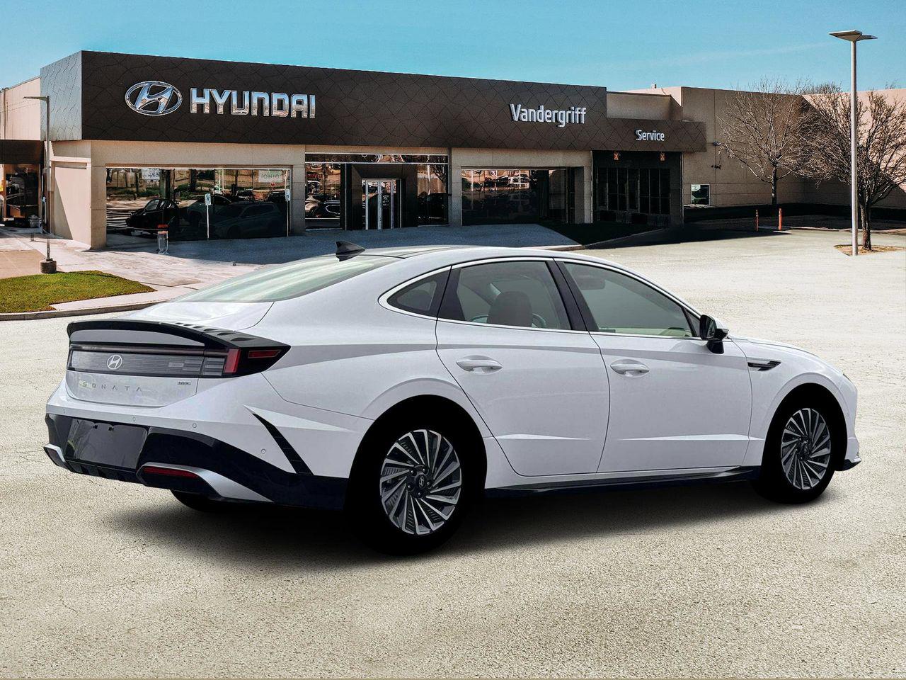 New 2026 W6H White Hyundai Limited image 8