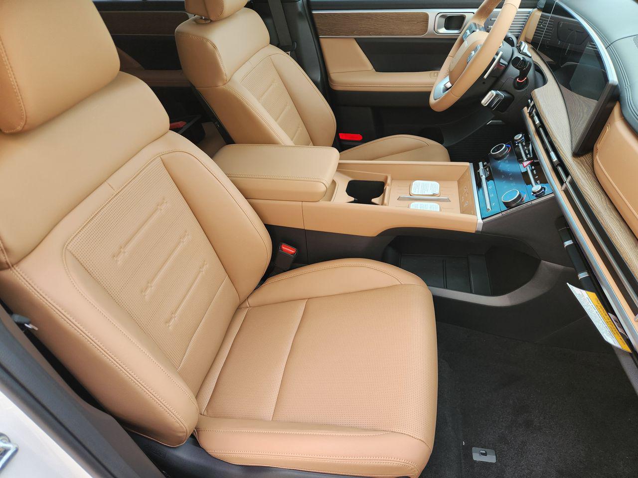 New 2026 W6H White Hyundai Limited image 10