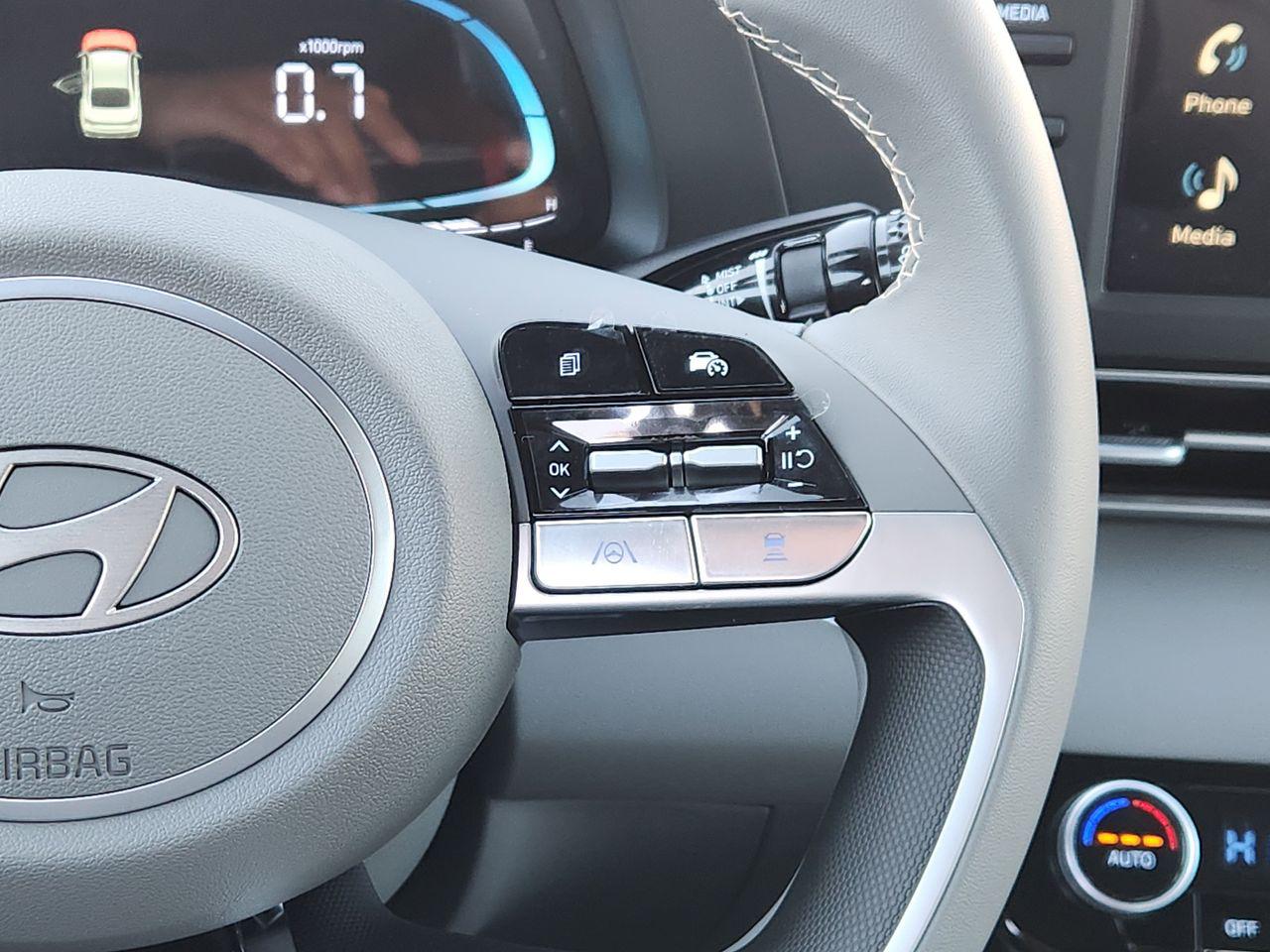 New 2026 W6H White Hyundai SEL Sport Premium image 28