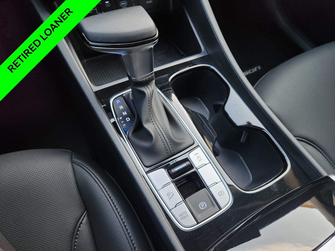 New 2026 Serenity White Pearl Hyundai SEL Premium FWD image 19
