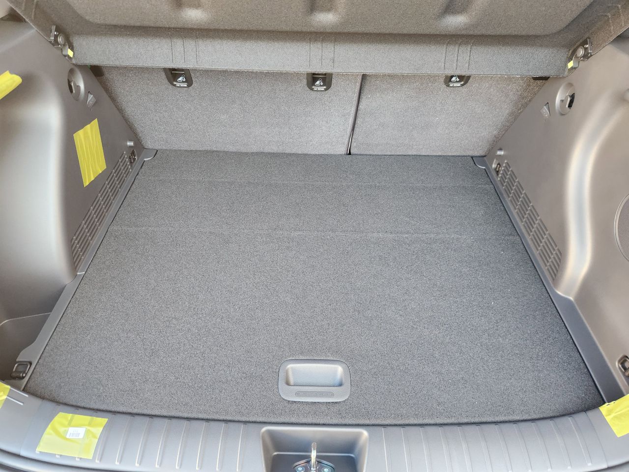 New 2026 A2B Black Hyundai Limited FWD image 30