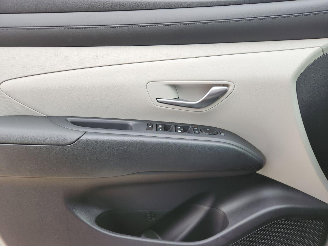 New 2026 R2T Silver Hyundai SEL Premium FWD image 22