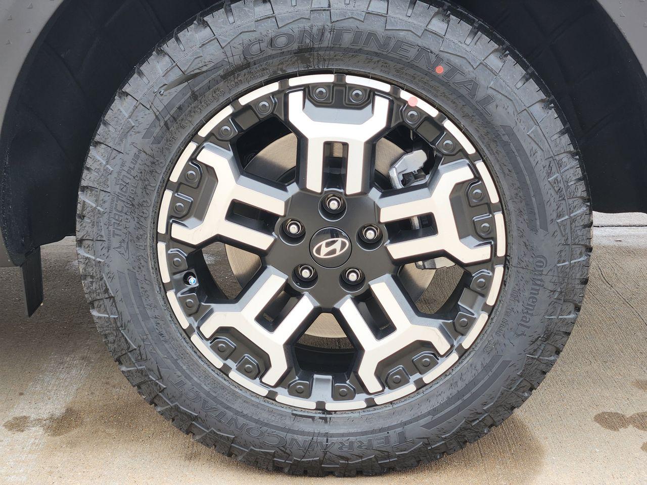 New 2026 SAW White Hyundai XRT image 7