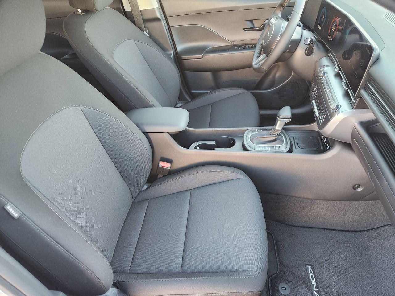 New 2026 SAW White Hyundai SEL Sport FWD image 10