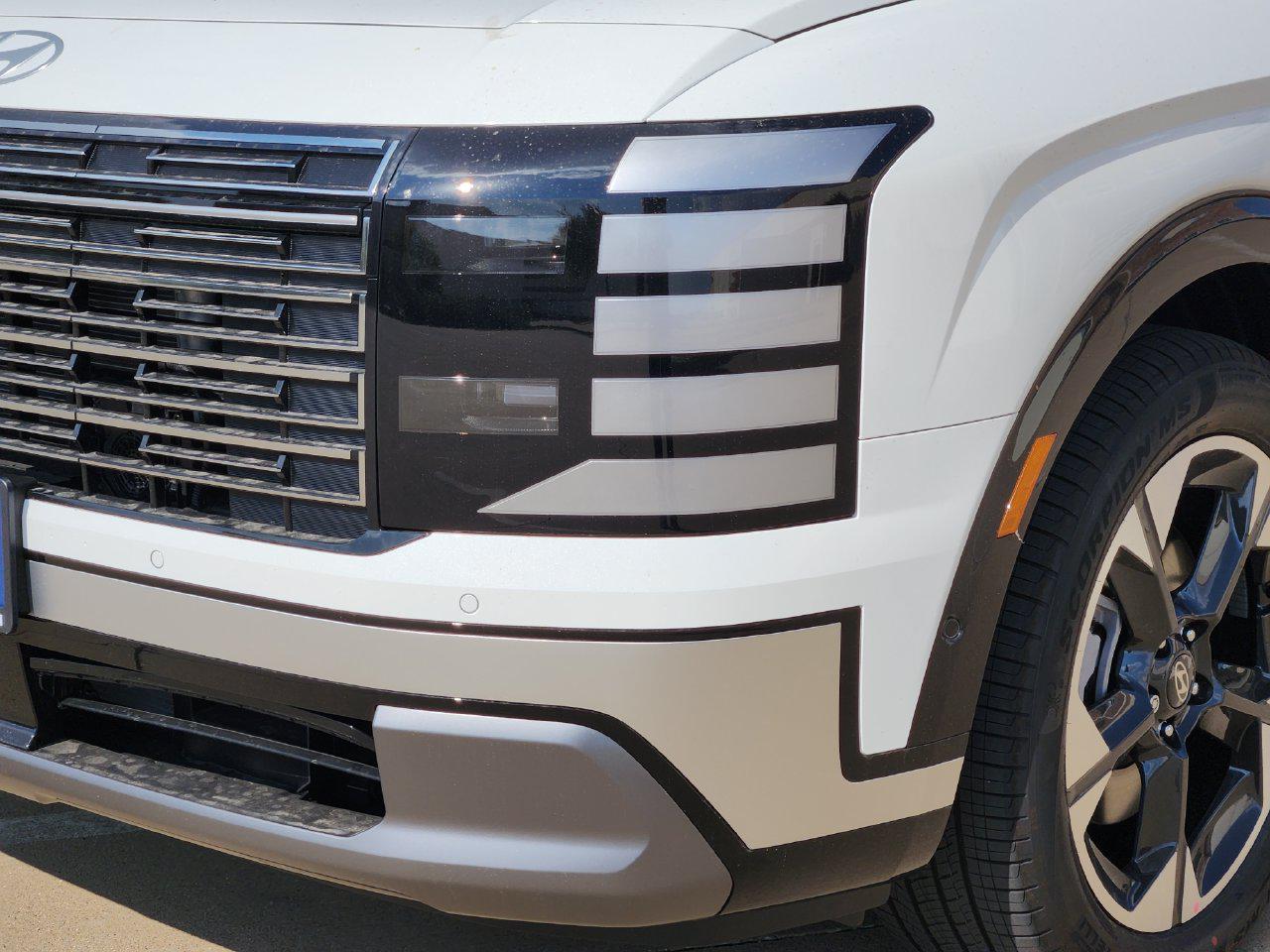 New 2027 Creamy White Pearl Hyundai Limited image 6