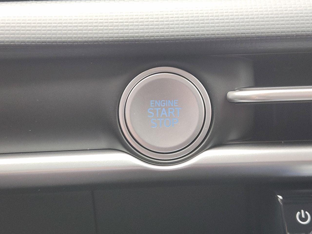 New 2026 R2P Red Hyundai SEL FWD image 16