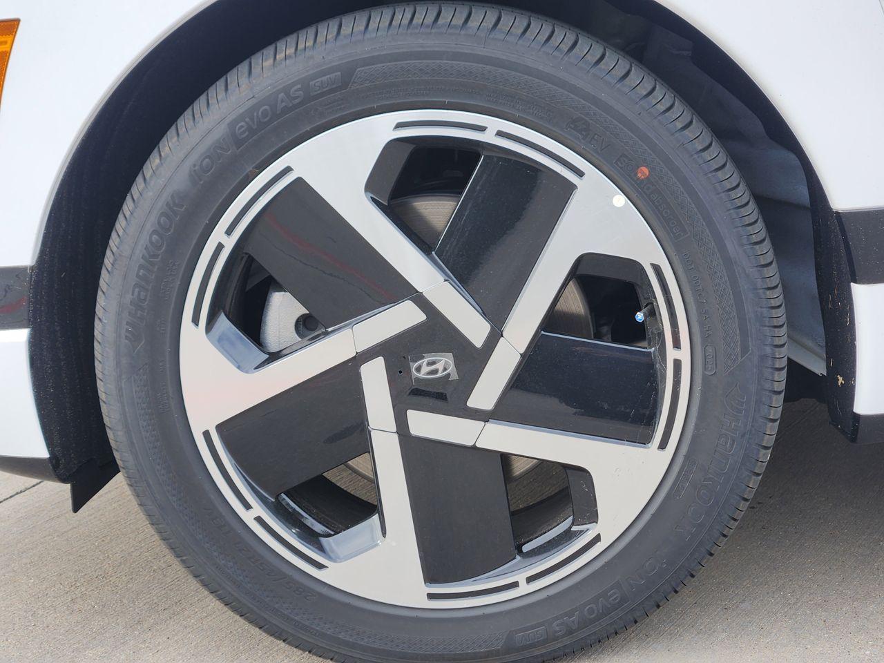 New 2026 SWP White Hyundai Performance Calligraphy image 7