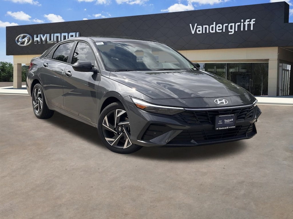 New 2025 Hyundai Elantra SEL Sport Sedan