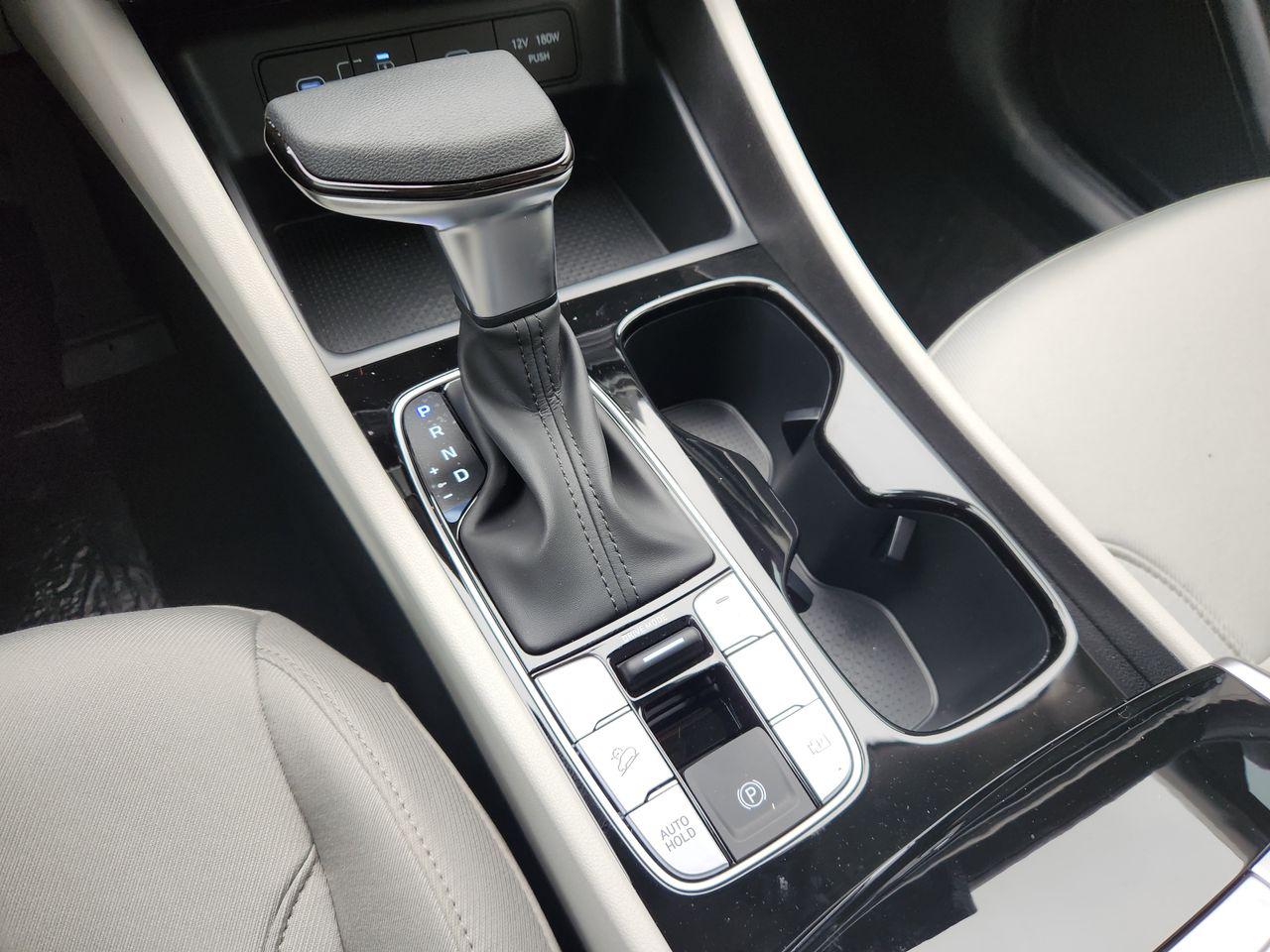 New 2026 Phantom Black Hyundai SEL FWD image 18