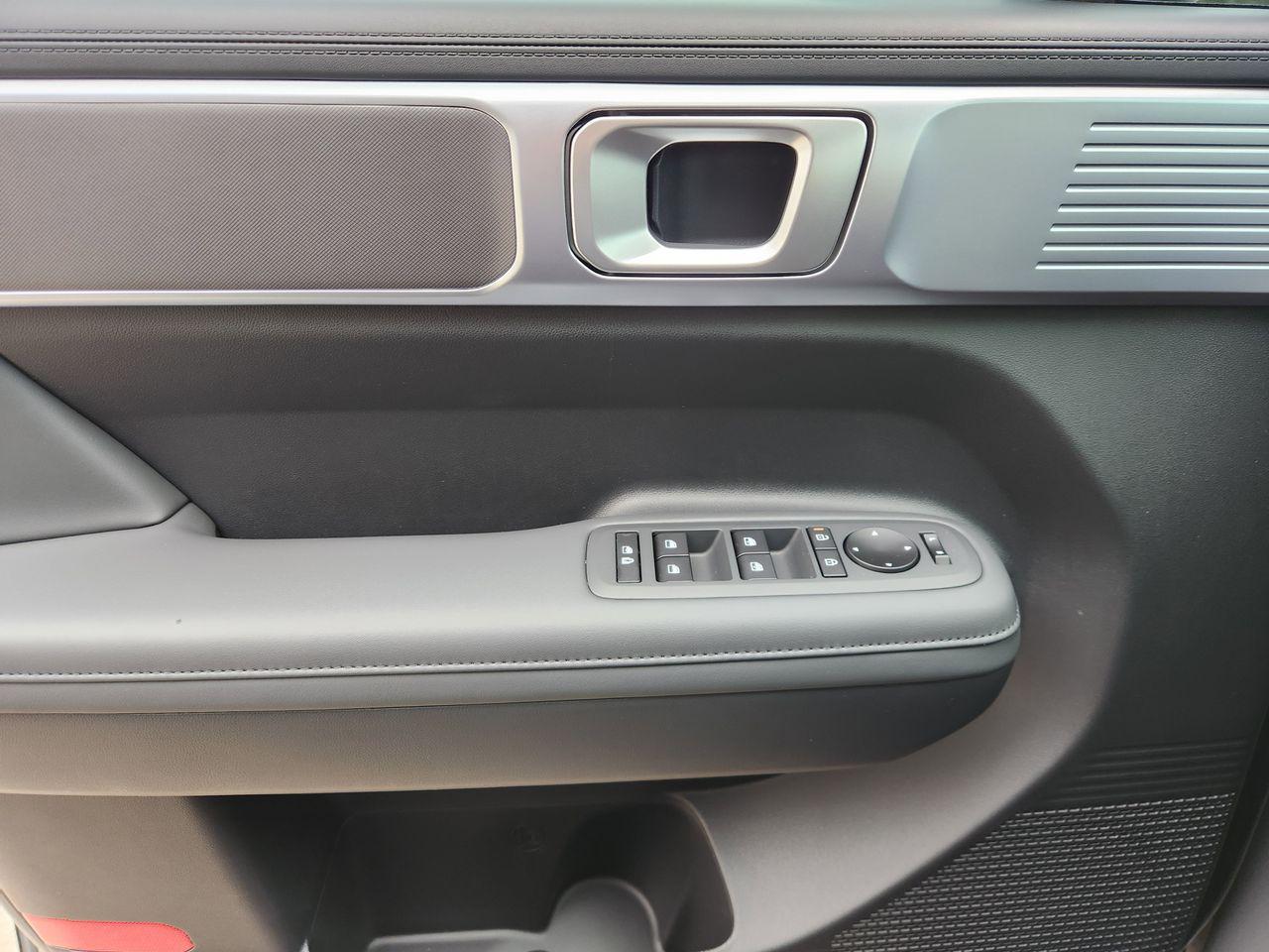 New 2026 Hampton Gray Hyundai SEL FWD image 22