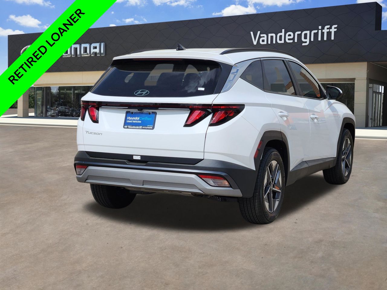New 2026 Serenity White Pearl Hyundai SEL FWD image 4