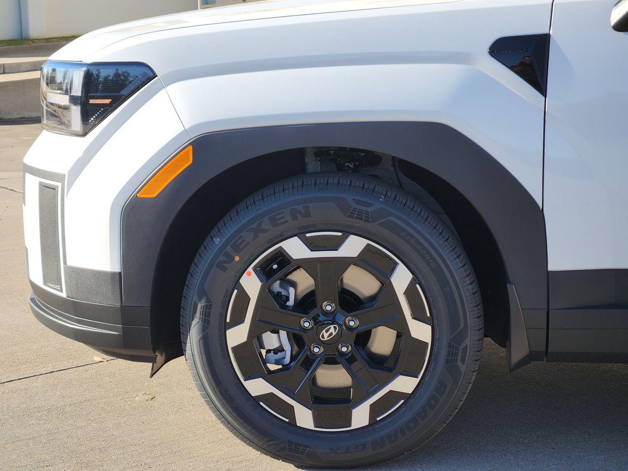 New 2026 W6H White Hyundai SEL FWD image 5