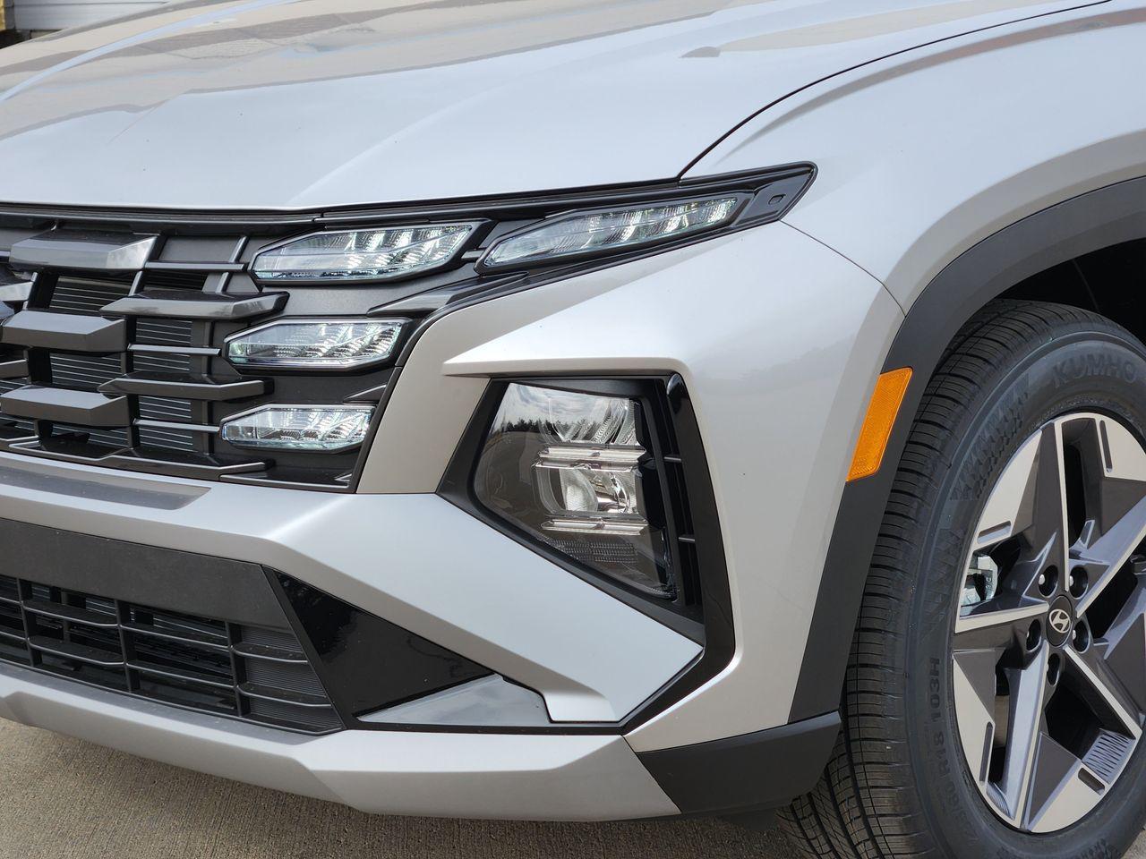 New 2026 R2T Silver Hyundai SEL FWD image 6