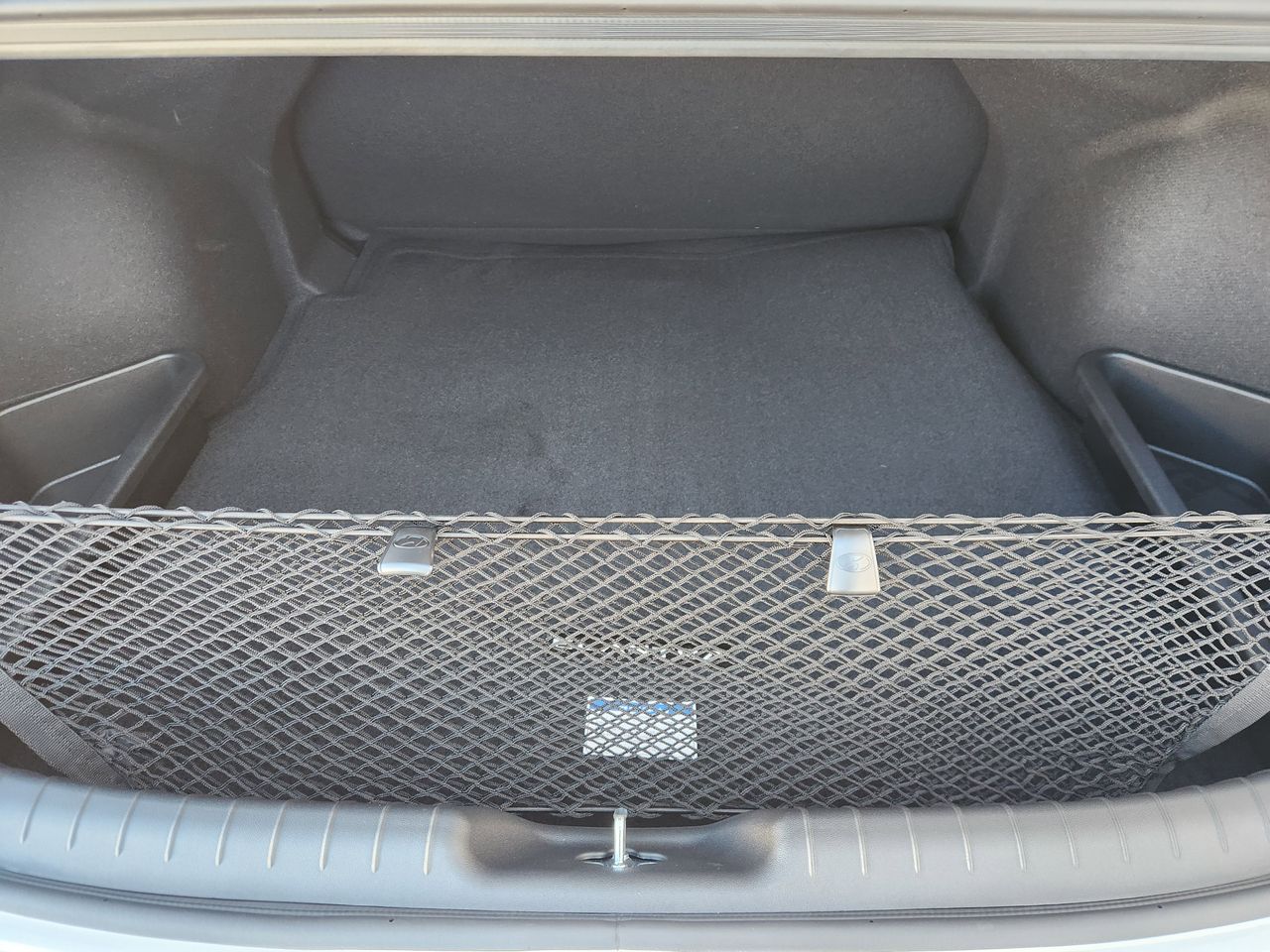 New 2026 W6H White Hyundai SEL Sport image 30