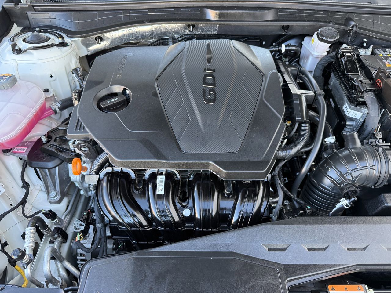 Used 2024 Serenity White Hyundai SEL image 30