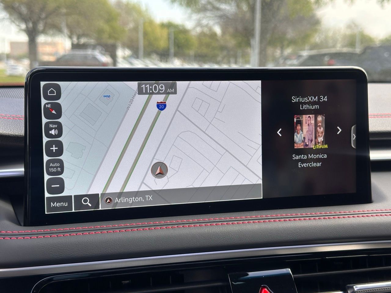 Used 2026 Alta White Genesis 3.3T Sport Prestige image 30