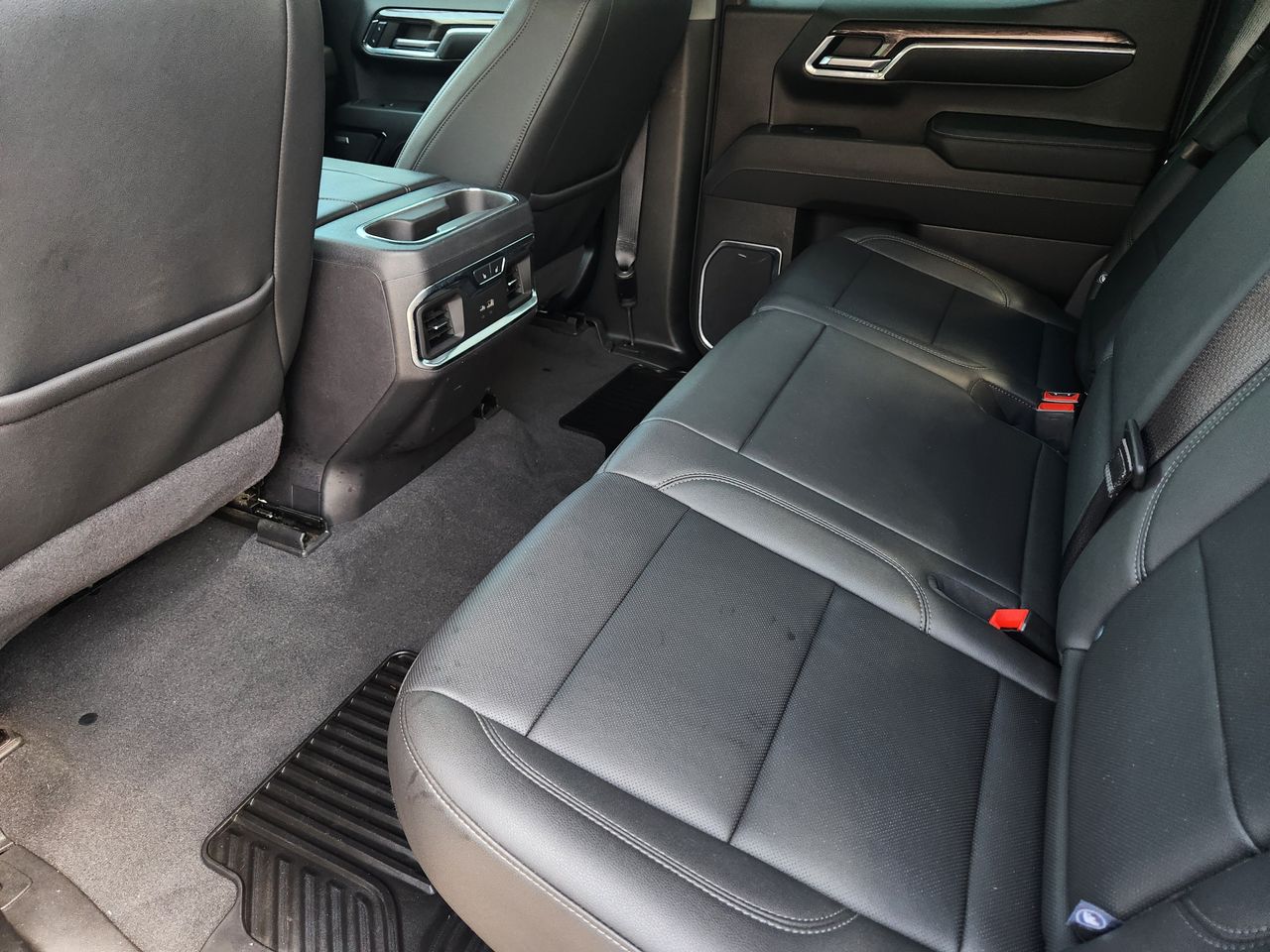 Used 2024 Black Chevrolet LTZ image 28
