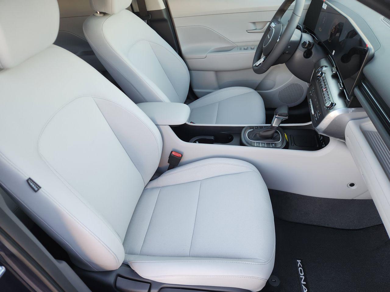 New 2026 TN6 Blue Hyundai SEL Sport FWD image 10