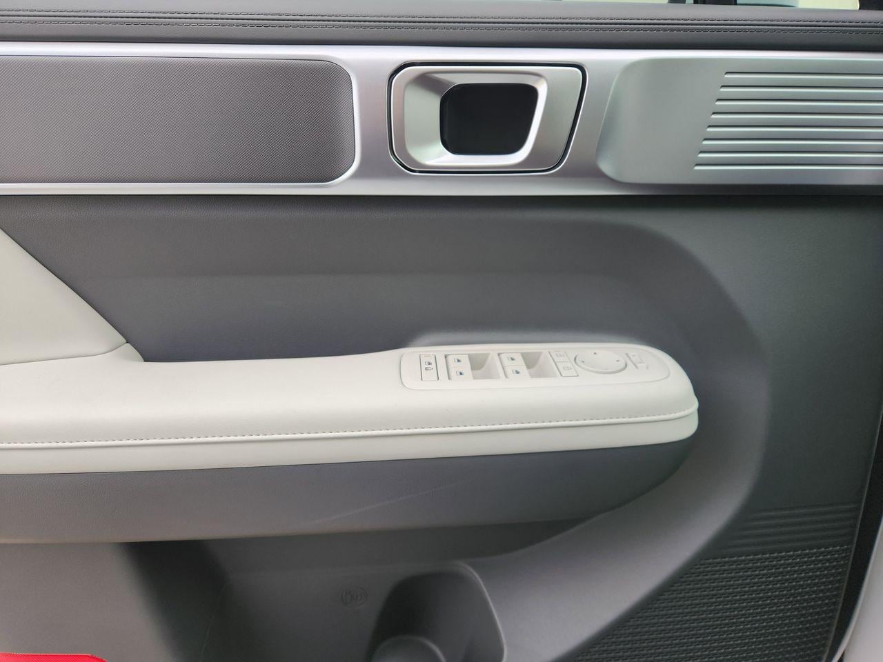 New 2026 Serenity White Hyundai SEL FWD image 22