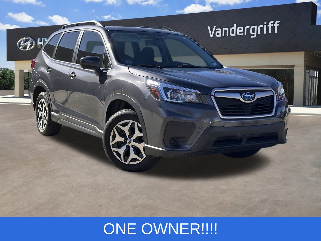 2020 Subaru Forester Premium's photo