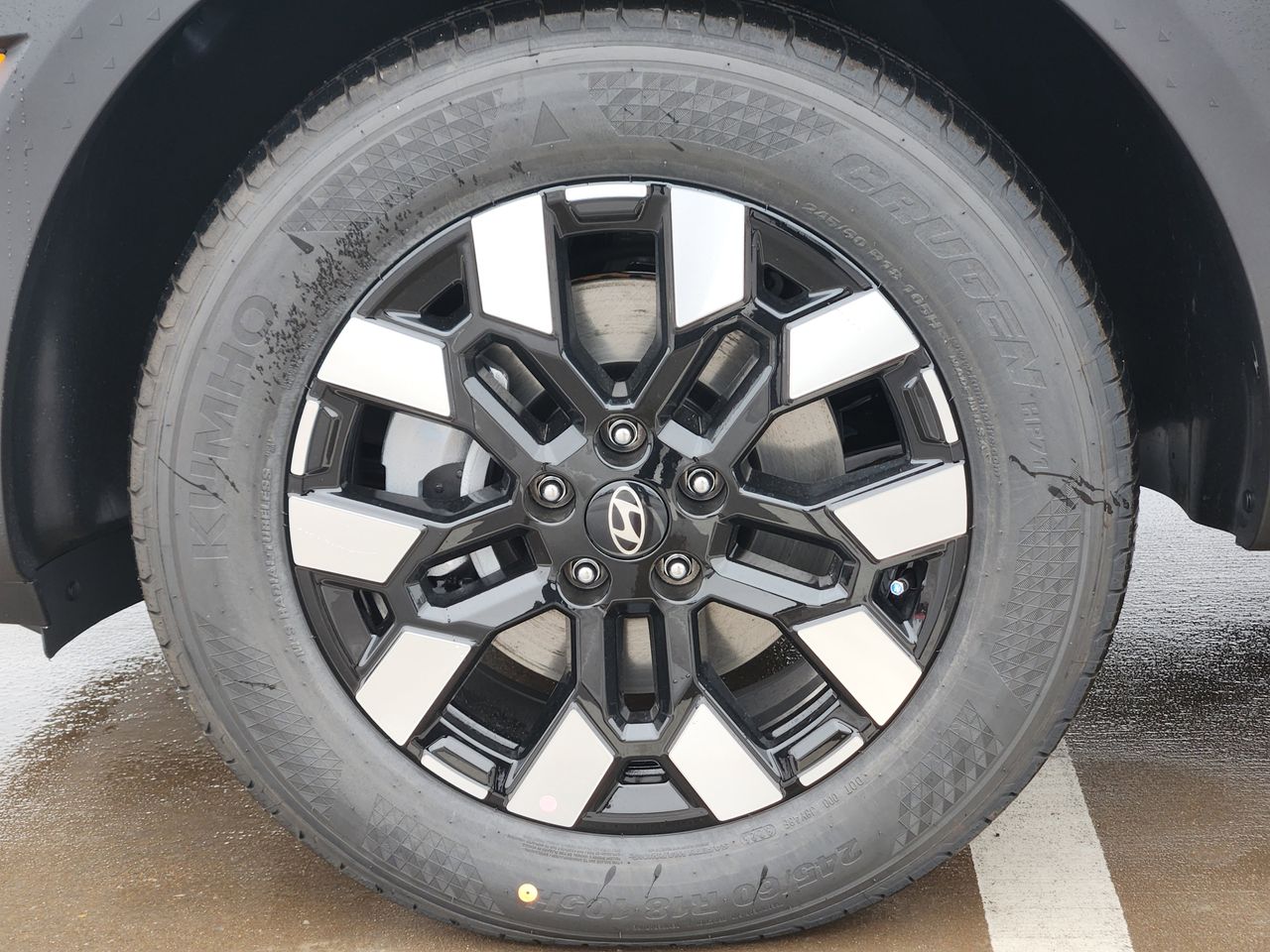 New 2026 S3B Black Hyundai SEL Activity FWD image 7