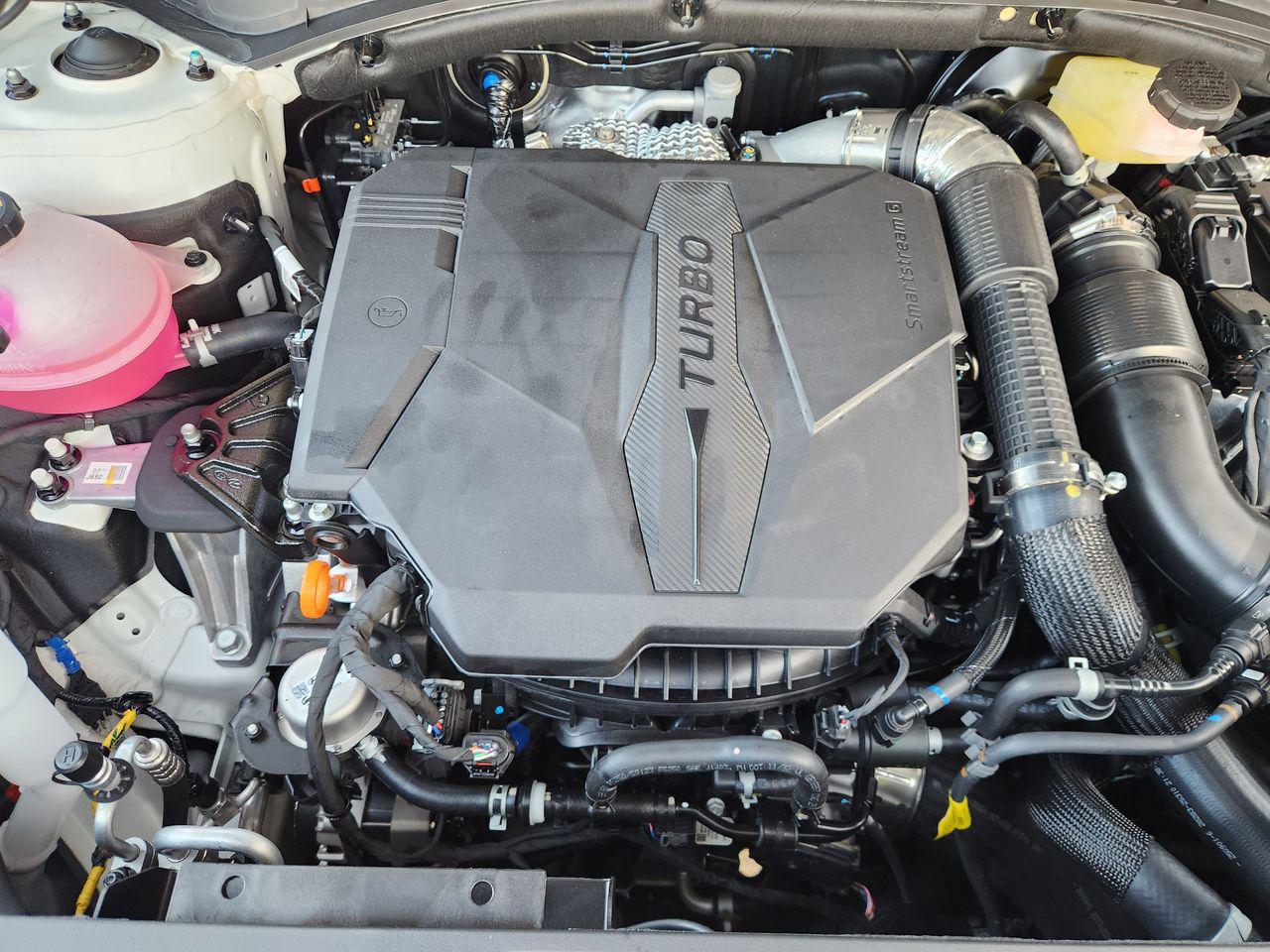 New 2026 W6H White Hyundai SEL FWD image 29