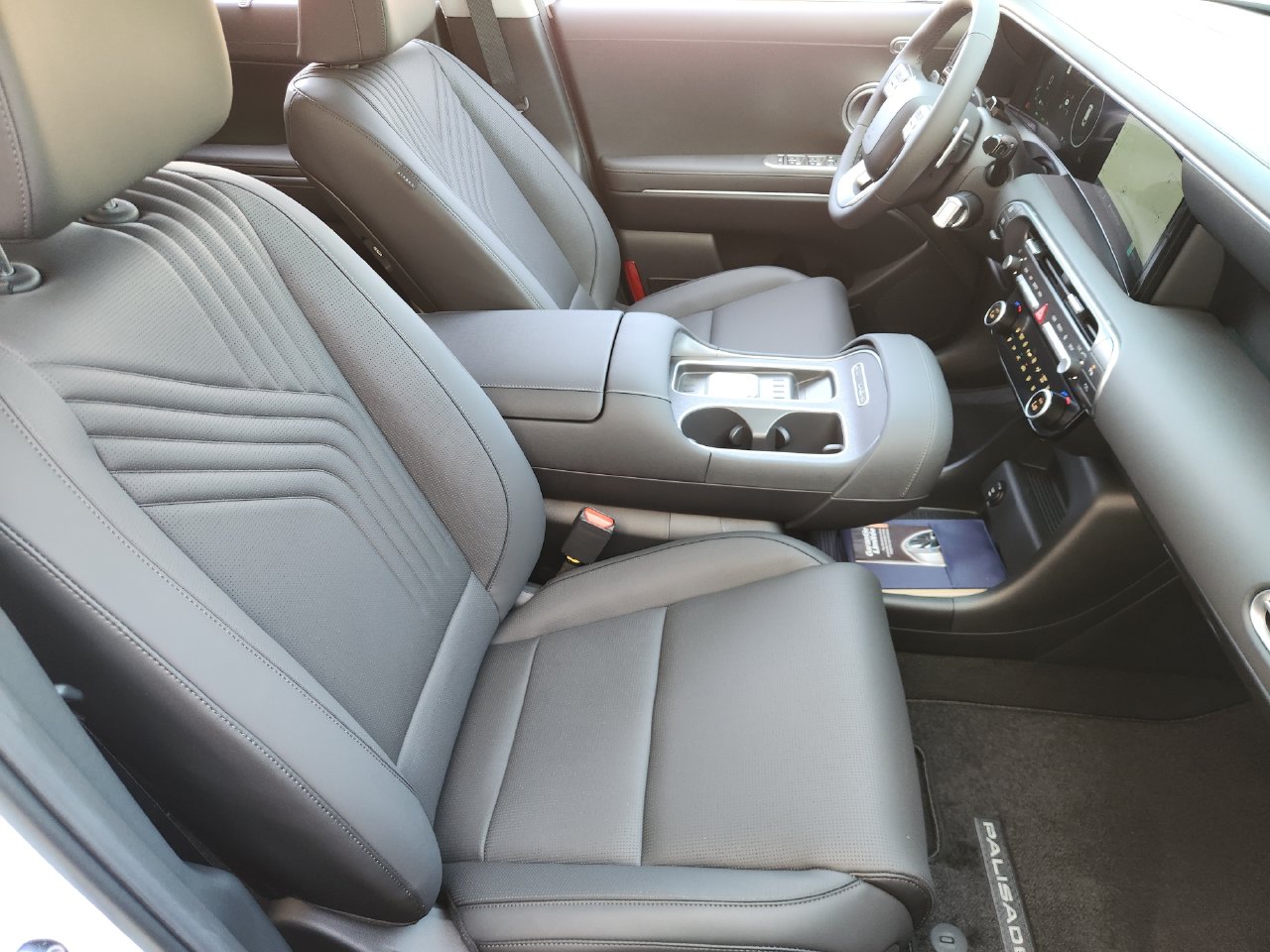 New 2027 Creamy White Pearl Hyundai Blue SEL Premium 7P image 12