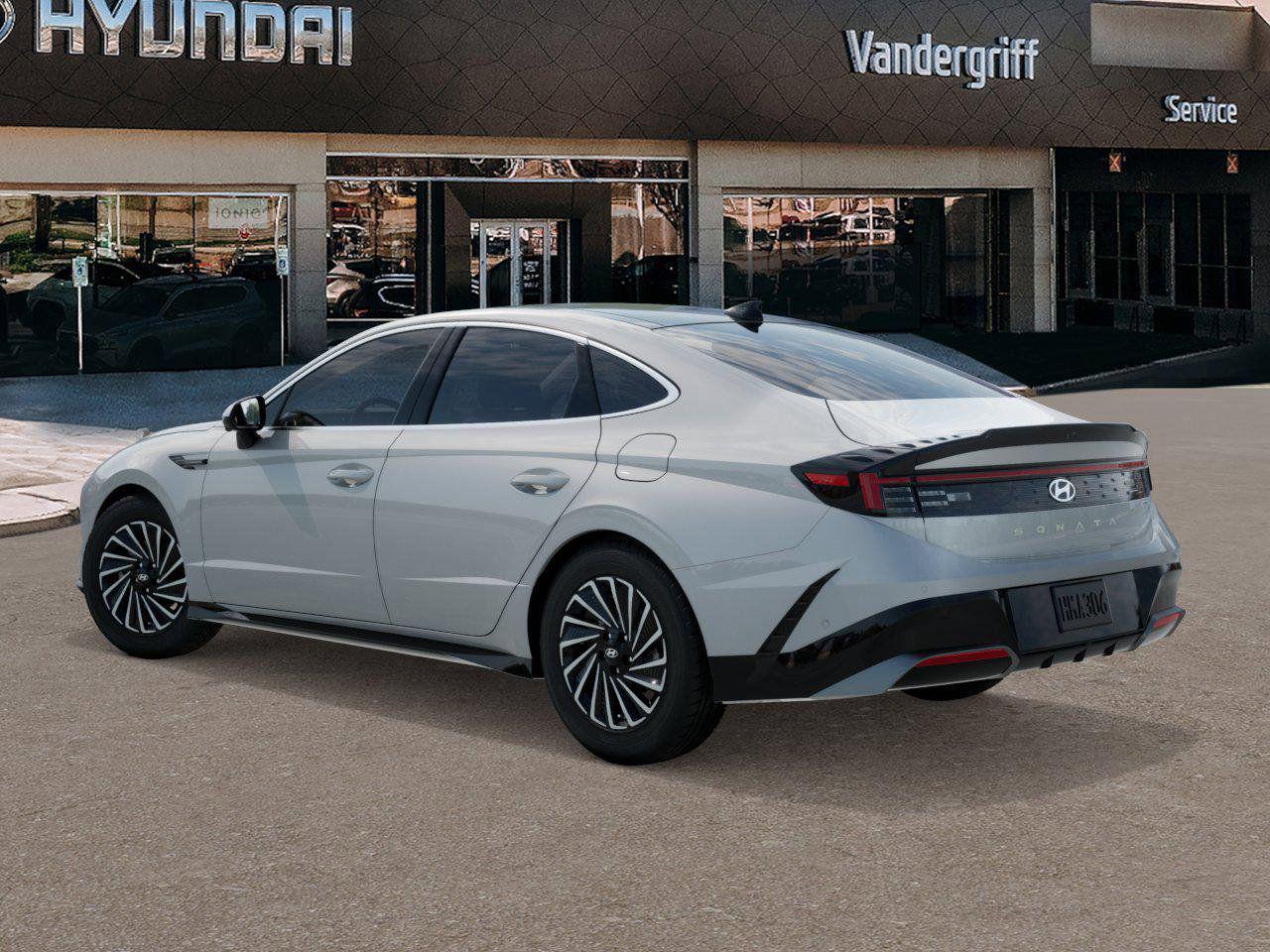 New 2026 W6H White Hyundai Limited image 5