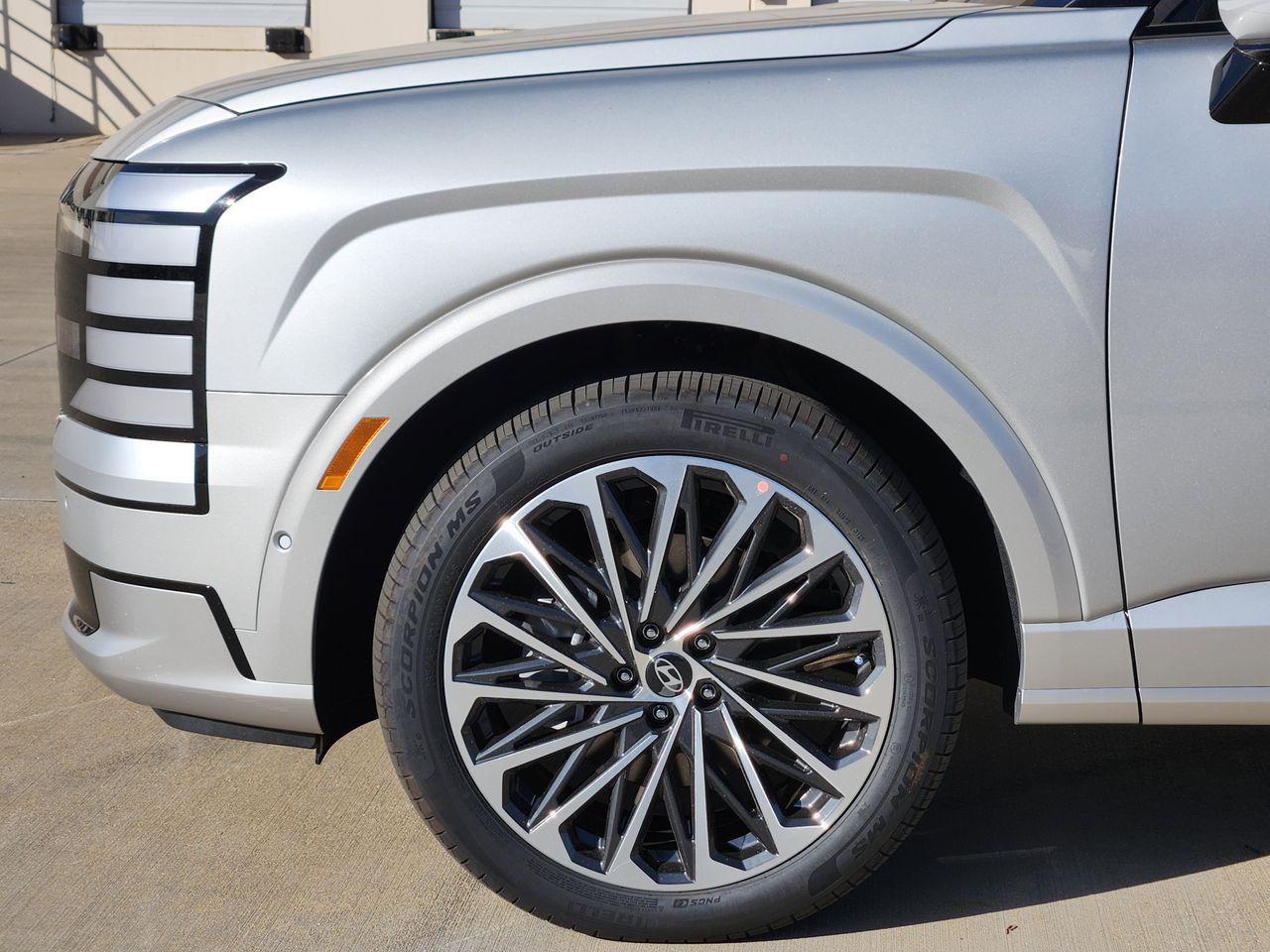 New 2026 T2X Silver Hyundai Calligraphy FWD image 5