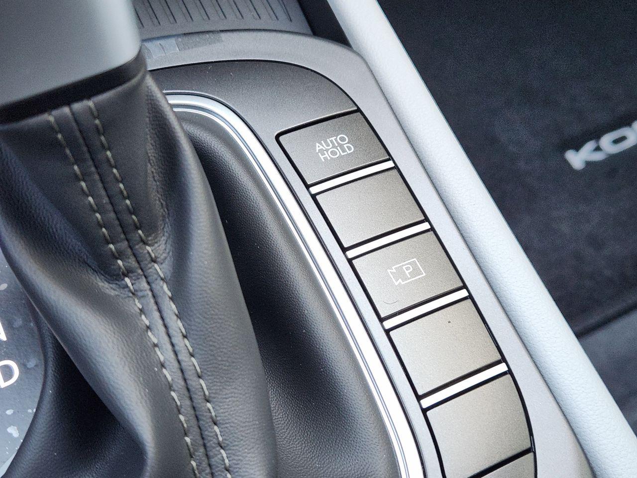 New 2026 TN6 Blue Hyundai SE FWD image 19