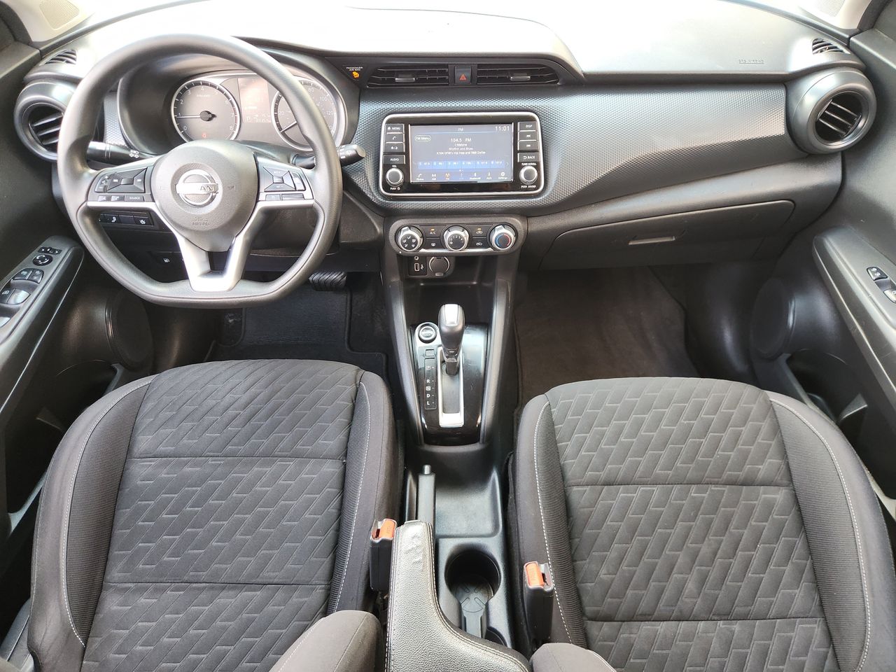 Used 2021 Super Black Nissan S image 22