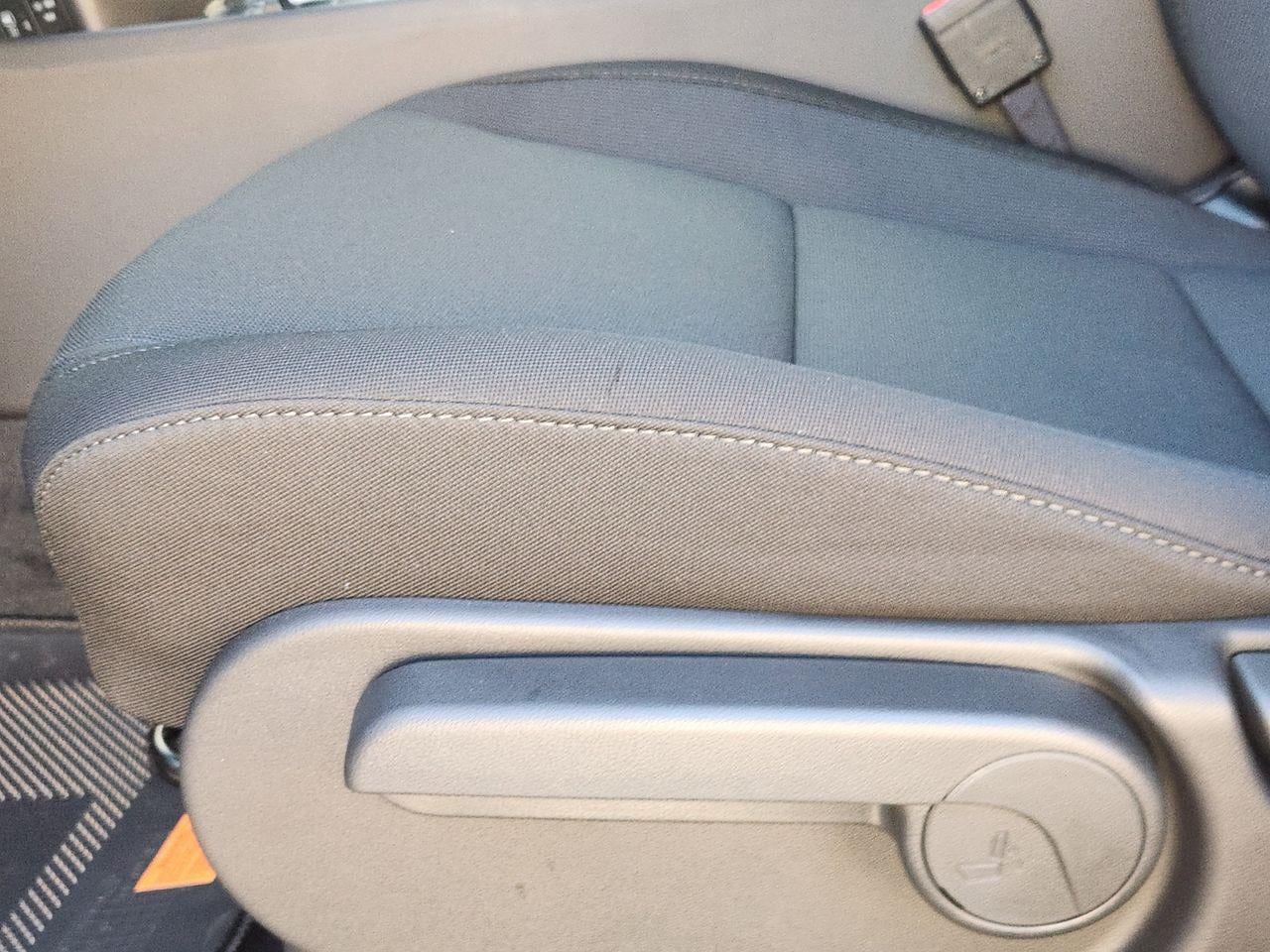 New 2026 SAW White Hyundai SEL Sport FWD image 23