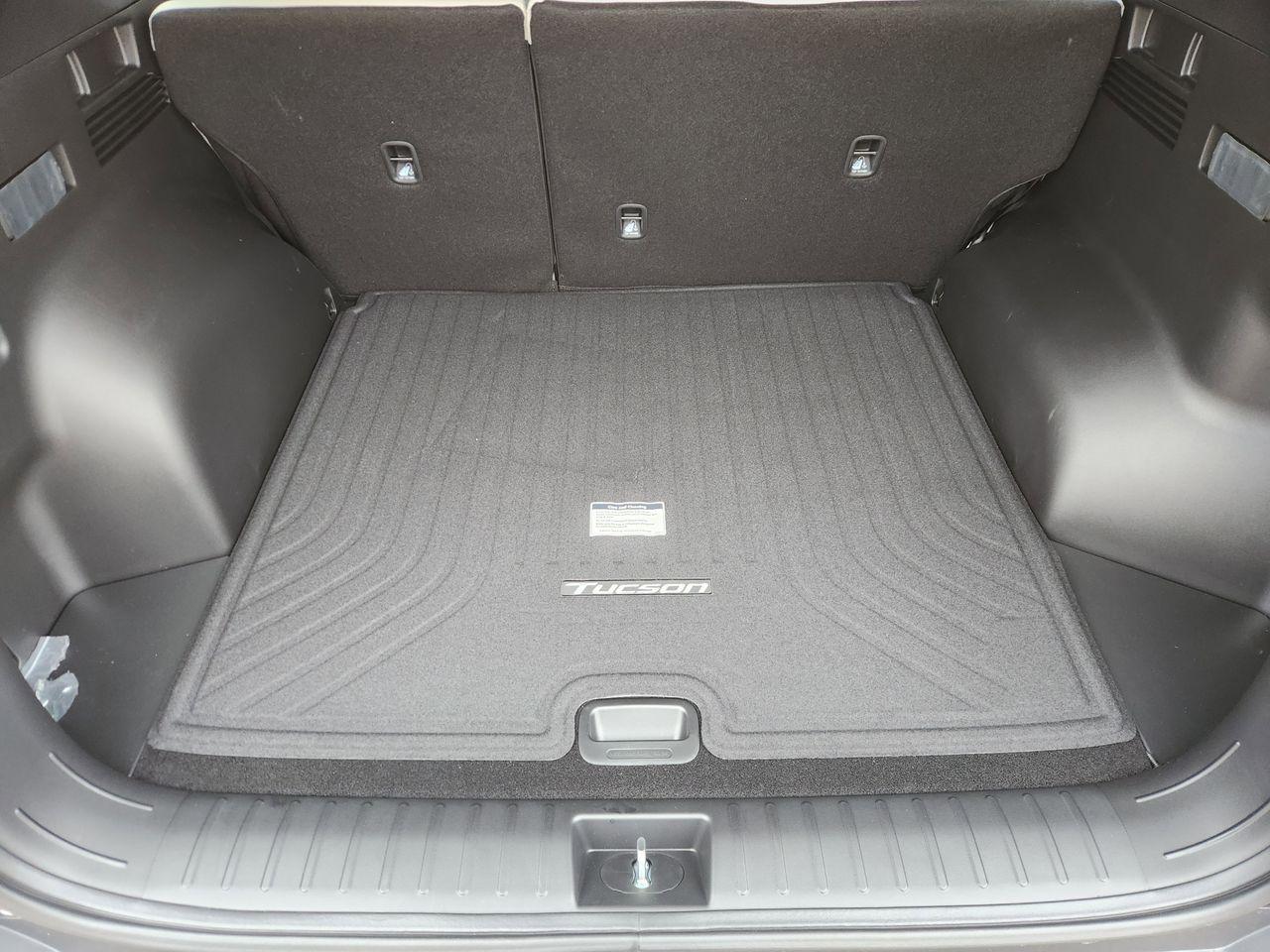 New 2026 S3B Black Hyundai SEL FWD image 31