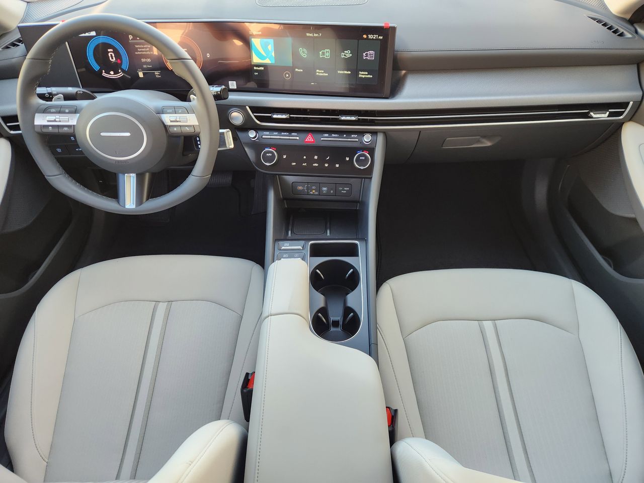 New 2026 T4A Silver Hyundai SEL Sport image 25