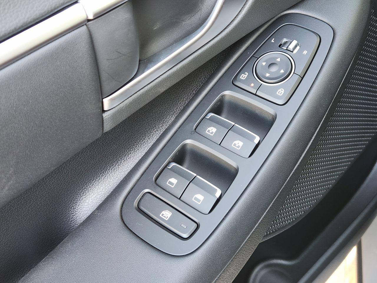 New 2026 Aero Silver Hyundai SEL Sport image 23