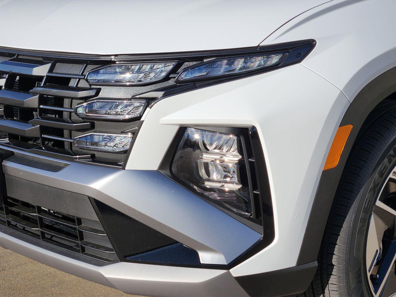 New 2026 Creamy White Pearl Hyundai SEL AWD image 7