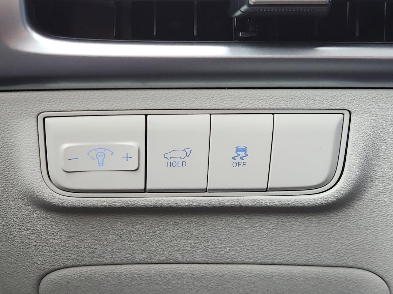 New 2026 R2T Silver Hyundai SEL FWD image 20