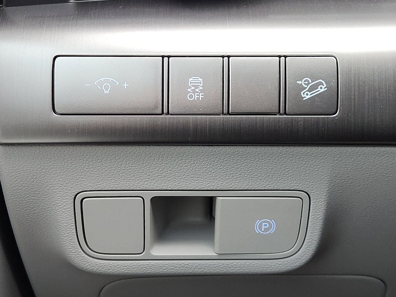 New 2026 PE2 Gray Hyundai SEL Sport FWD image 20