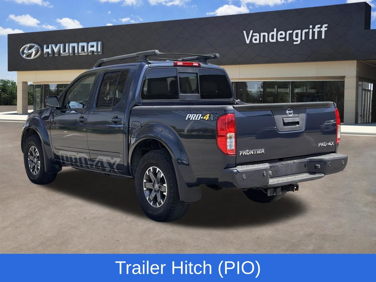 Used 2015 Arctic Blue Nissan PRO-4X image 12