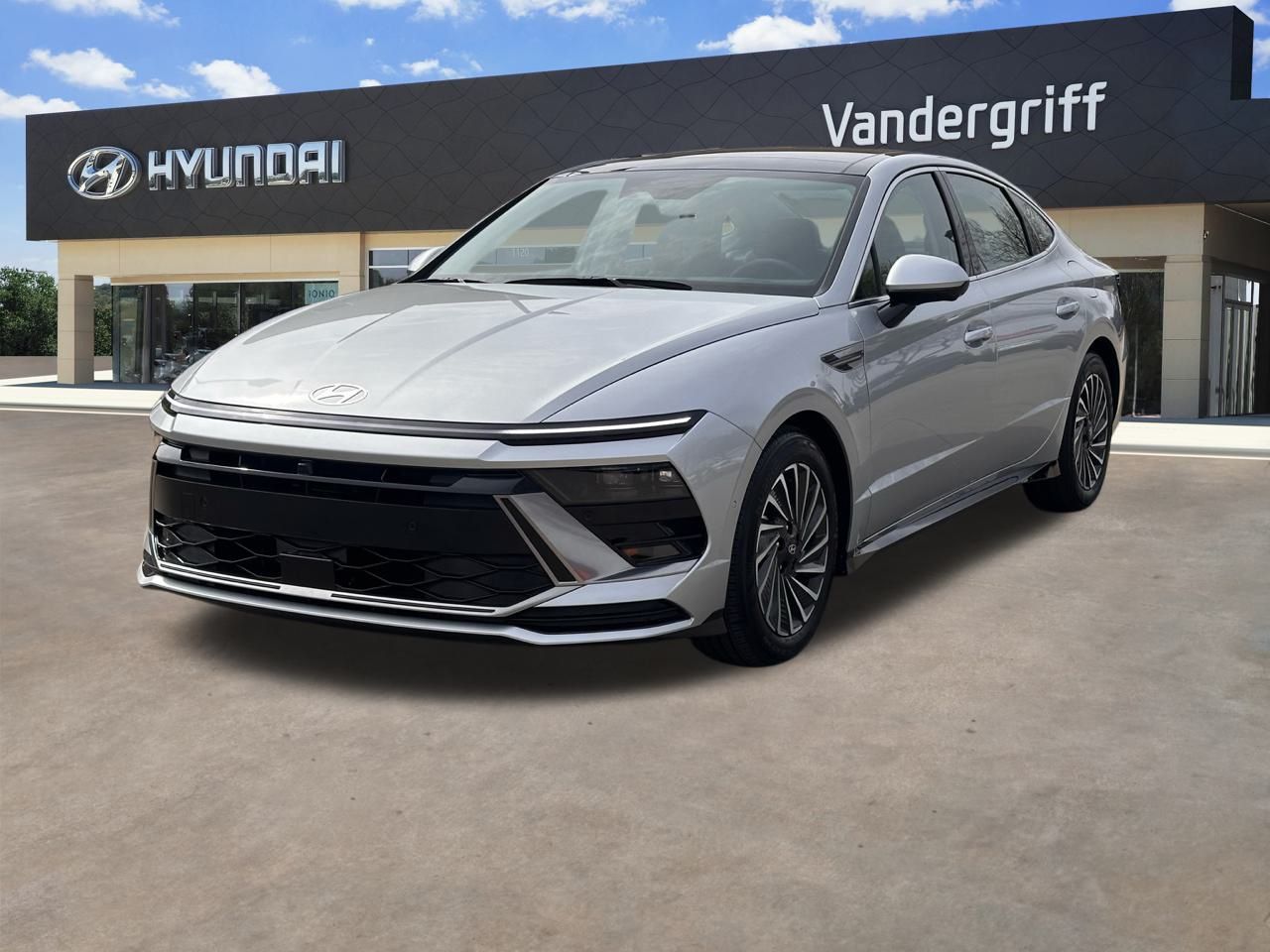 Certified Used 2026 Aero Silver Hyundai Limited image 12